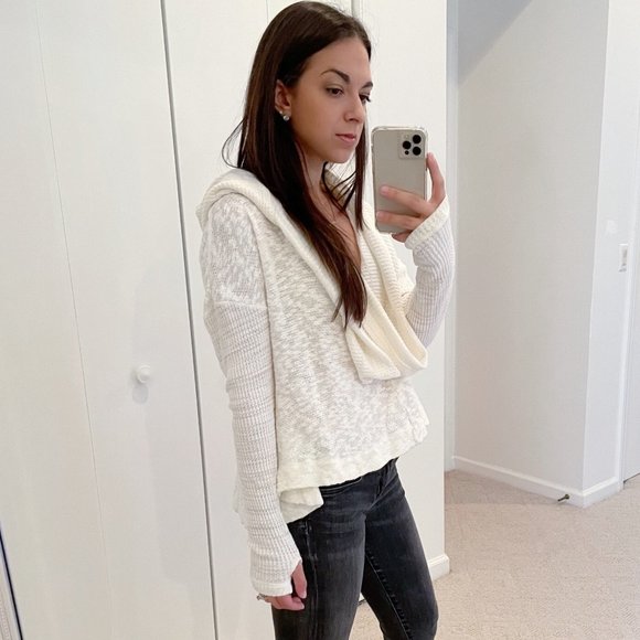 Anthropologie Sweater - Picture 4 of 10